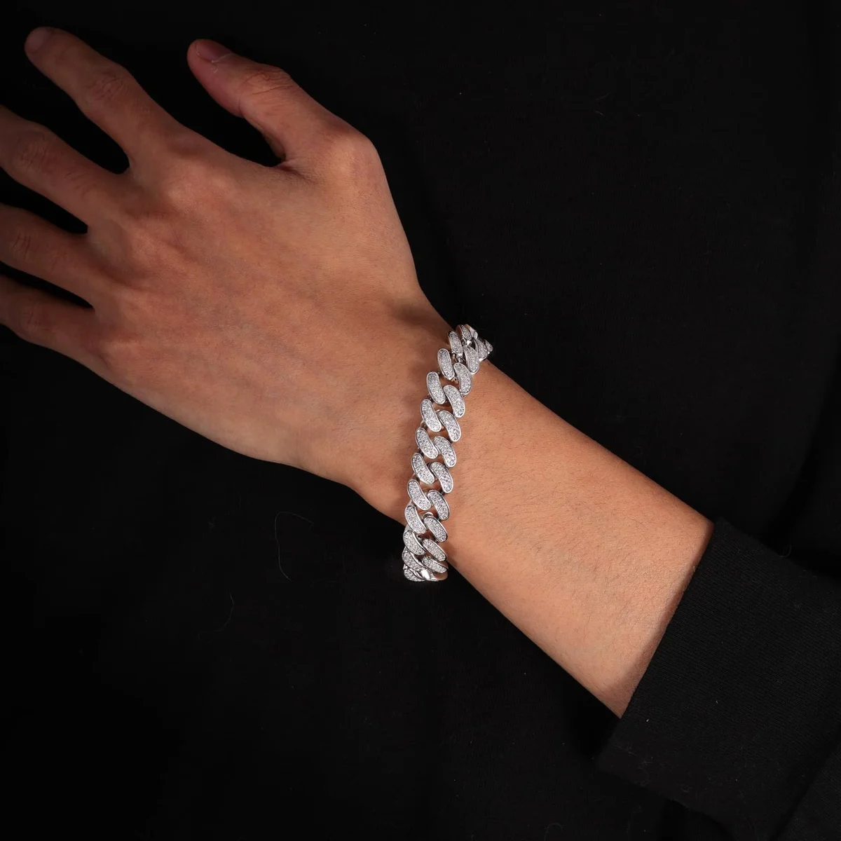 Pulsera cubana prong iced 15 mm plateada 20 cm